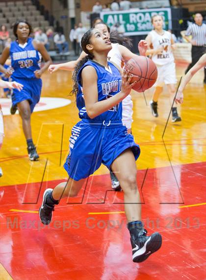 Thumbnail 2 in Hanford West vs Selma (CIF CS D3 Final) photogallery.
