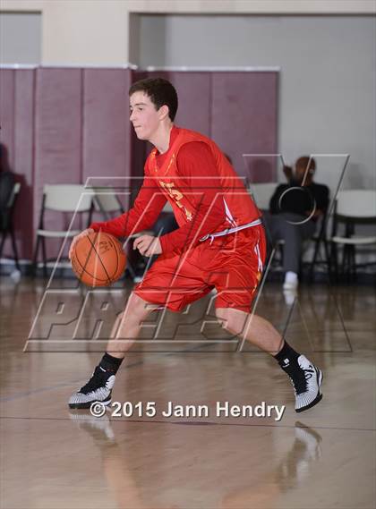 Thumbnail 1 in Serra vs. Cathedral Catholic (MaxPreps Holiday Classic) photogallery.