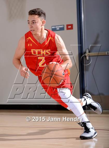 Thumbnail 2 in Serra vs. Cathedral Catholic (MaxPreps Holiday Classic) photogallery.