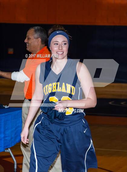 Thumbnail 3 in Spackenkill vs. Highland (Section 9 Class B Final) photogallery.