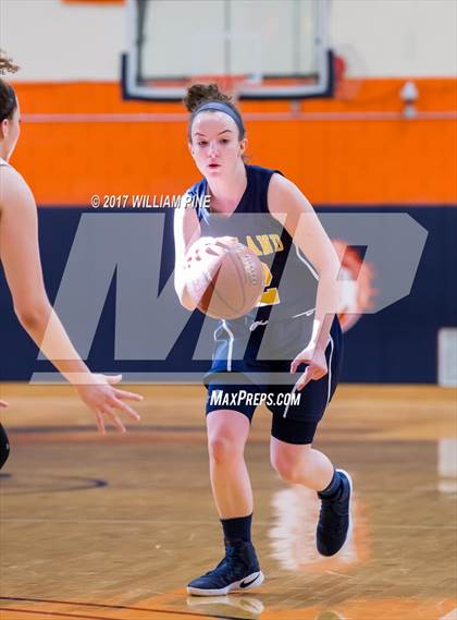 Thumbnail 1 in Spackenkill vs. Highland (Section 9 Class B Final) photogallery.