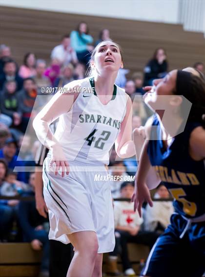 Thumbnail 1 in Spackenkill vs. Highland (Section 9 Class B Final) photogallery.
