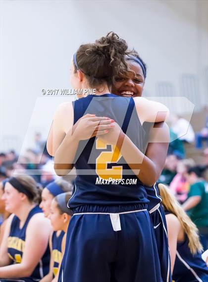 Thumbnail 3 in Spackenkill vs. Highland (Section 9 Class B Final) photogallery.