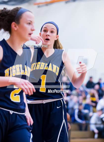 Thumbnail 2 in Spackenkill vs. Highland (Section 9 Class B Final) photogallery.