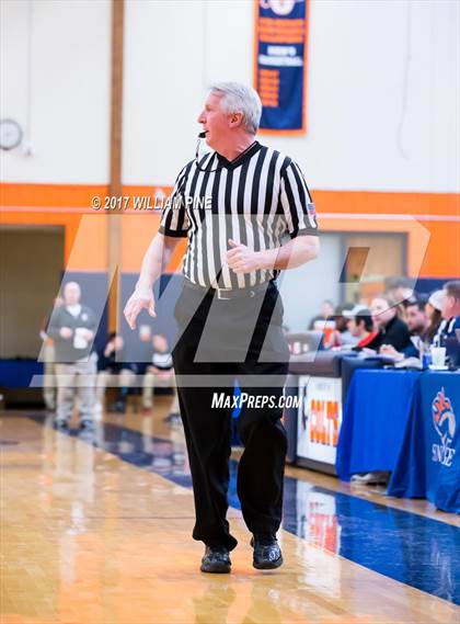 Thumbnail 3 in Spackenkill vs. Highland (Section 9 Class B Final) photogallery.