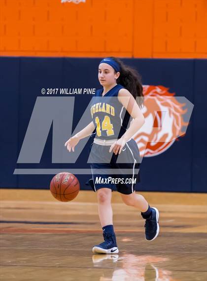 Thumbnail 1 in Spackenkill vs. Highland (Section 9 Class B Final) photogallery.