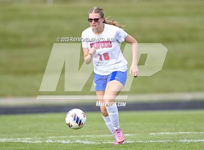 Thumbnail 1 in Elwood @ Wapahani photogallery.