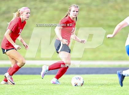 Thumbnail 2 in Elwood @ Wapahani photogallery.
