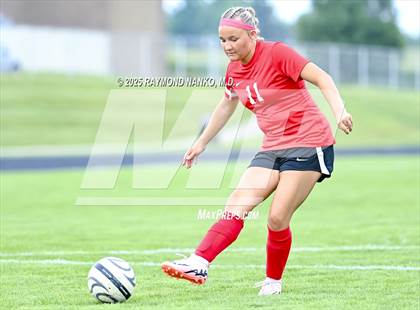 Thumbnail 2 in Elwood @ Wapahani photogallery.