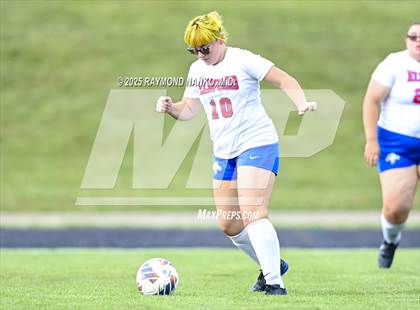 Thumbnail 1 in Elwood @ Wapahani photogallery.