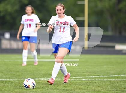 Thumbnail 1 in Elwood @ Wapahani photogallery.