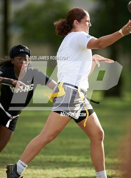 Thumbnail 3 in Paxon School For Advanced Studies vs Niceville (Nike Summer Tournament) photogallery.