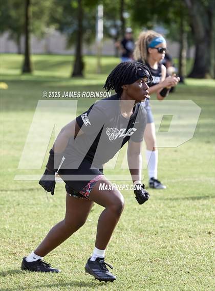 Thumbnail 2 in Paxon School For Advanced Studies vs Niceville (Nike Summer Tournament) photogallery.