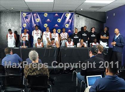Thumbnail 1 in Salesian vs. Windward (CIF State D4 Final) photogallery.