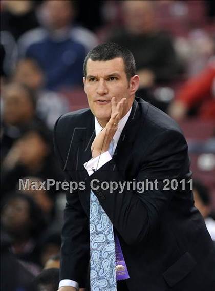 Thumbnail 1 in Salesian vs. Windward (CIF State D4 Final) photogallery.