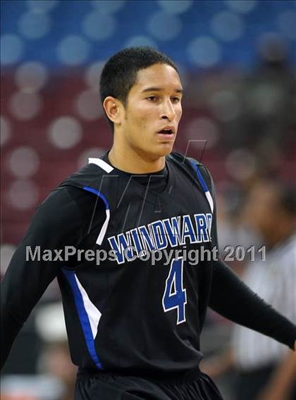 Thumbnail 3 in Salesian vs. Windward (CIF State D4 Final) photogallery.