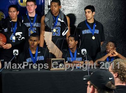 Thumbnail 1 in Salesian vs. Windward (CIF State D4 Final) photogallery.
