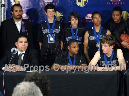 Thumbnail 3 in Salesian vs. Windward (CIF State D4 Final) photogallery.
