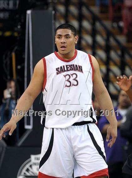 Thumbnail 3 in Salesian vs. Windward (CIF State D4 Final) photogallery.