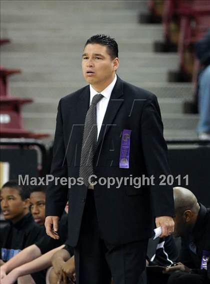Thumbnail 1 in Salesian vs. Windward (CIF State D4 Final) photogallery.