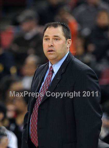 Thumbnail 1 in Salesian vs. Windward (CIF State D4 Final) photogallery.