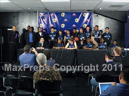Thumbnail 1 in Salesian vs. Windward (CIF State D4 Final) photogallery.