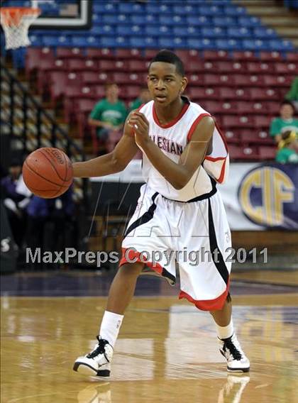 Thumbnail 2 in Salesian vs. Windward (CIF State D4 Final) photogallery.