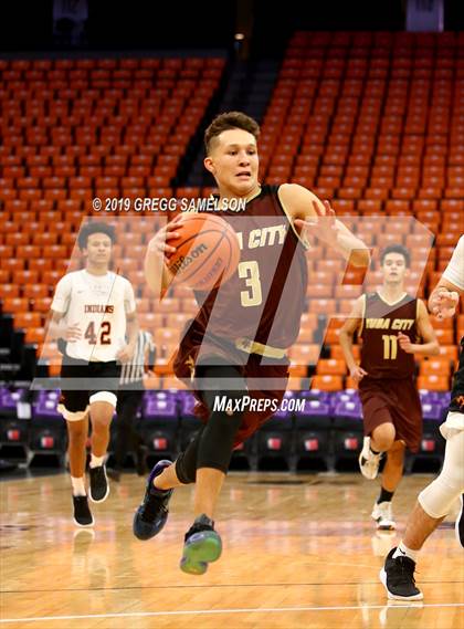 Thumbnail 2 in JV: Yuba City vs Marysville (@ Golden 1 Center) photogallery.