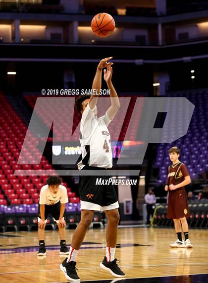 Thumbnail 2 in JV: Yuba City vs Marysville (@ Golden 1 Center) photogallery.