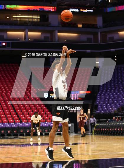 Thumbnail 3 in JV: Yuba City vs Marysville (@ Golden 1 Center) photogallery.