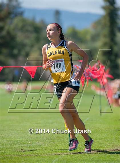Thumbnail 3 in Stanford Invitational Girls 5K Division 2 Race photogallery.
