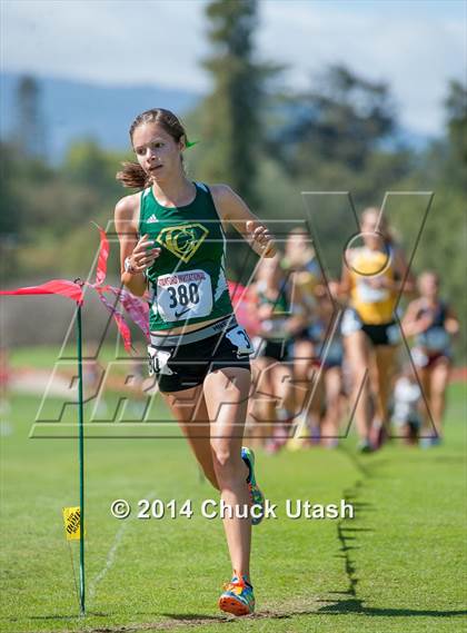 Thumbnail 3 in Stanford Invitational Girls 5K Division 2 Race photogallery.
