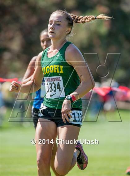 Thumbnail 1 in Stanford Invitational Girls 5K Division 2 Race photogallery.