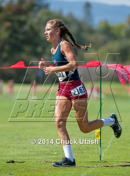 Thumbnail 2 in Stanford Invitational Girls 5K Division 2 Race photogallery.