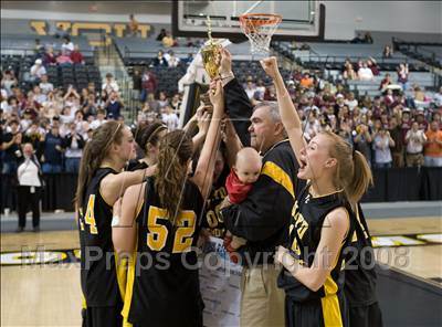 Thumbnail 3 in Lancaster vs. Floyd County (VHSL A D2 Final) photogallery.