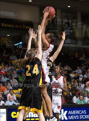 Thumbnail 1 in Lancaster vs. Floyd County (VHSL A D2 Final) photogallery.