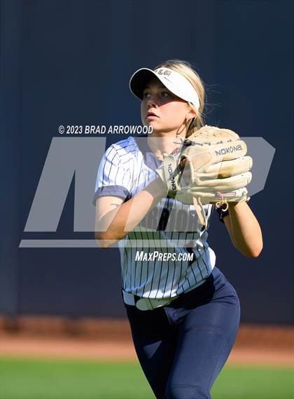 Thumbnail 1 in East Lincoln vs Western Alamance (NCHSAA 3A Championship Game 1) photogallery.