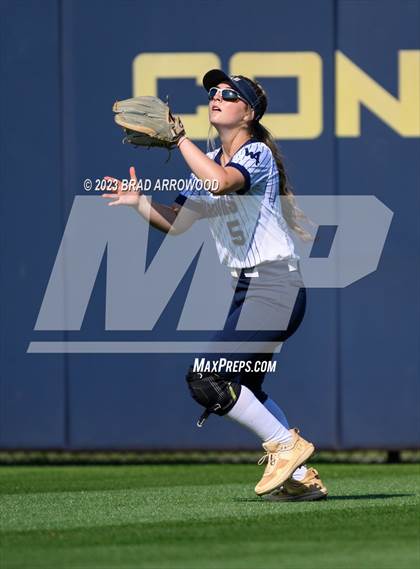 Thumbnail 3 in East Lincoln vs Western Alamance (NCHSAA 3A Championship Game 1) photogallery.