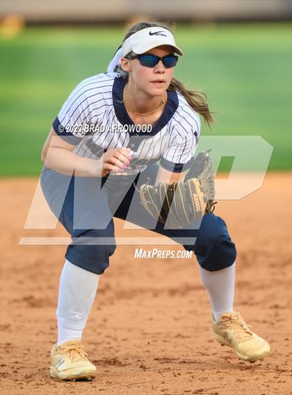 Thumbnail 3 in East Lincoln vs Western Alamance (NCHSAA 3A Championship Game 1) photogallery.