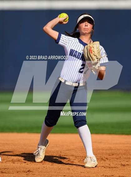 Thumbnail 3 in East Lincoln vs Western Alamance (NCHSAA 3A Championship Game 1) photogallery.