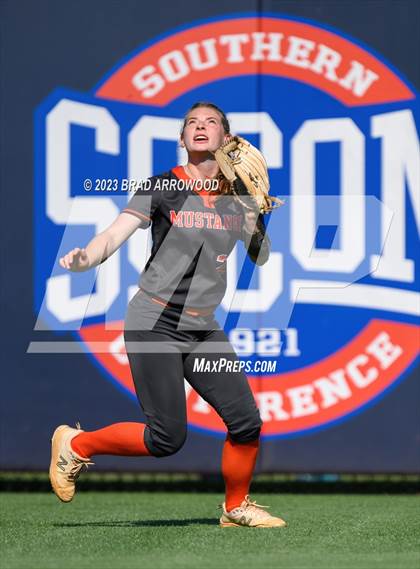 Thumbnail 3 in East Lincoln vs Western Alamance (NCHSAA 3A Championship Game 1) photogallery.