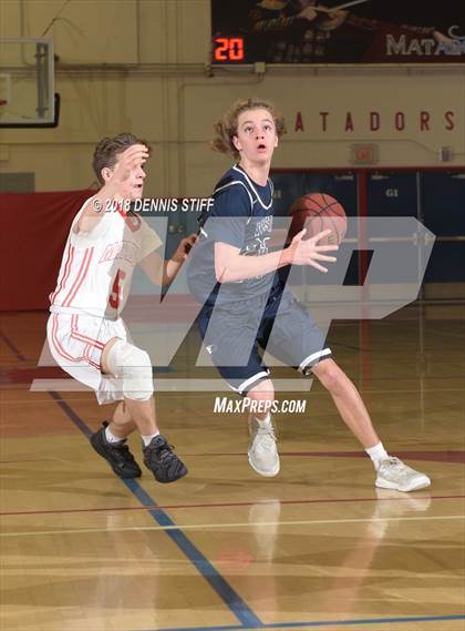 Thumbnail 1 in Vista del Lago @ Mira Loma photogallery.
