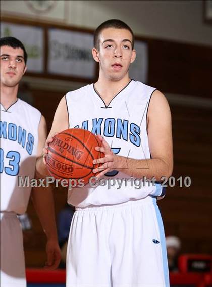 Thumbnail 2 in Cabrillo vs. North Torrance (Seahawk Classic) photogallery.