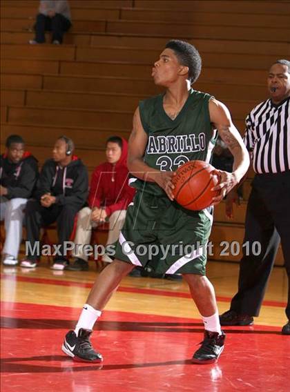 Thumbnail 2 in Cabrillo vs. North Torrance (Seahawk Classic) photogallery.