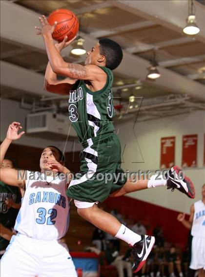 Thumbnail 3 in Cabrillo vs. North Torrance (Seahawk Classic) photogallery.