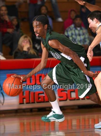Thumbnail 3 in Cabrillo vs. North Torrance (Seahawk Classic) photogallery.