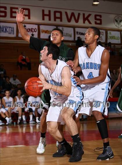 Thumbnail 1 in Cabrillo vs. North Torrance (Seahawk Classic) photogallery.