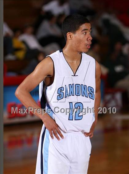 Thumbnail 2 in Cabrillo vs. North Torrance (Seahawk Classic) photogallery.