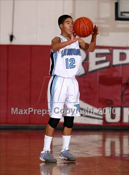 Thumbnail 3 in Cabrillo vs. North Torrance (Seahawk Classic) photogallery.
