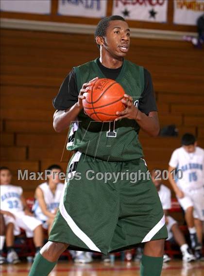 Thumbnail 3 in Cabrillo vs. North Torrance (Seahawk Classic) photogallery.